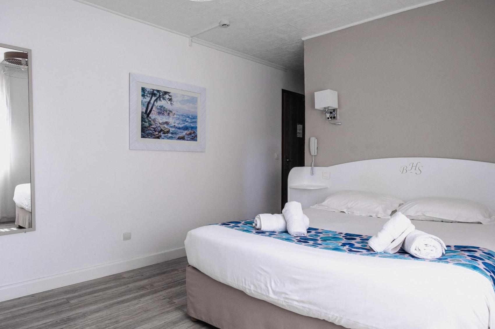 Hotel Beau Site Le Lavandou Room photo