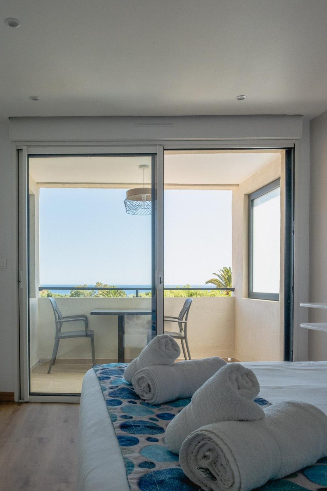 Hotel Beau Site Le Lavandou Exterior photo