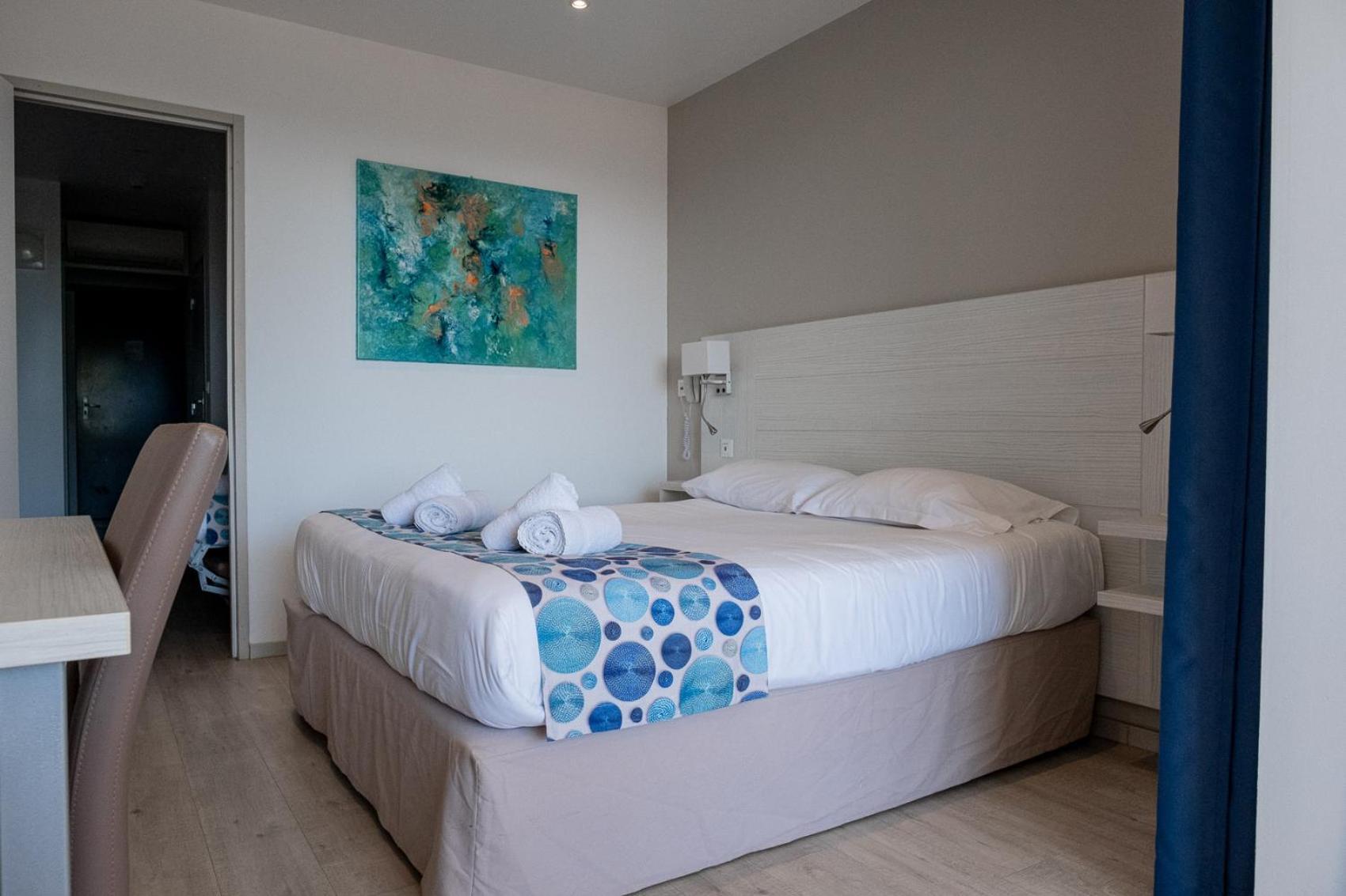 Hotel Beau Site Le Lavandou Exterior photo