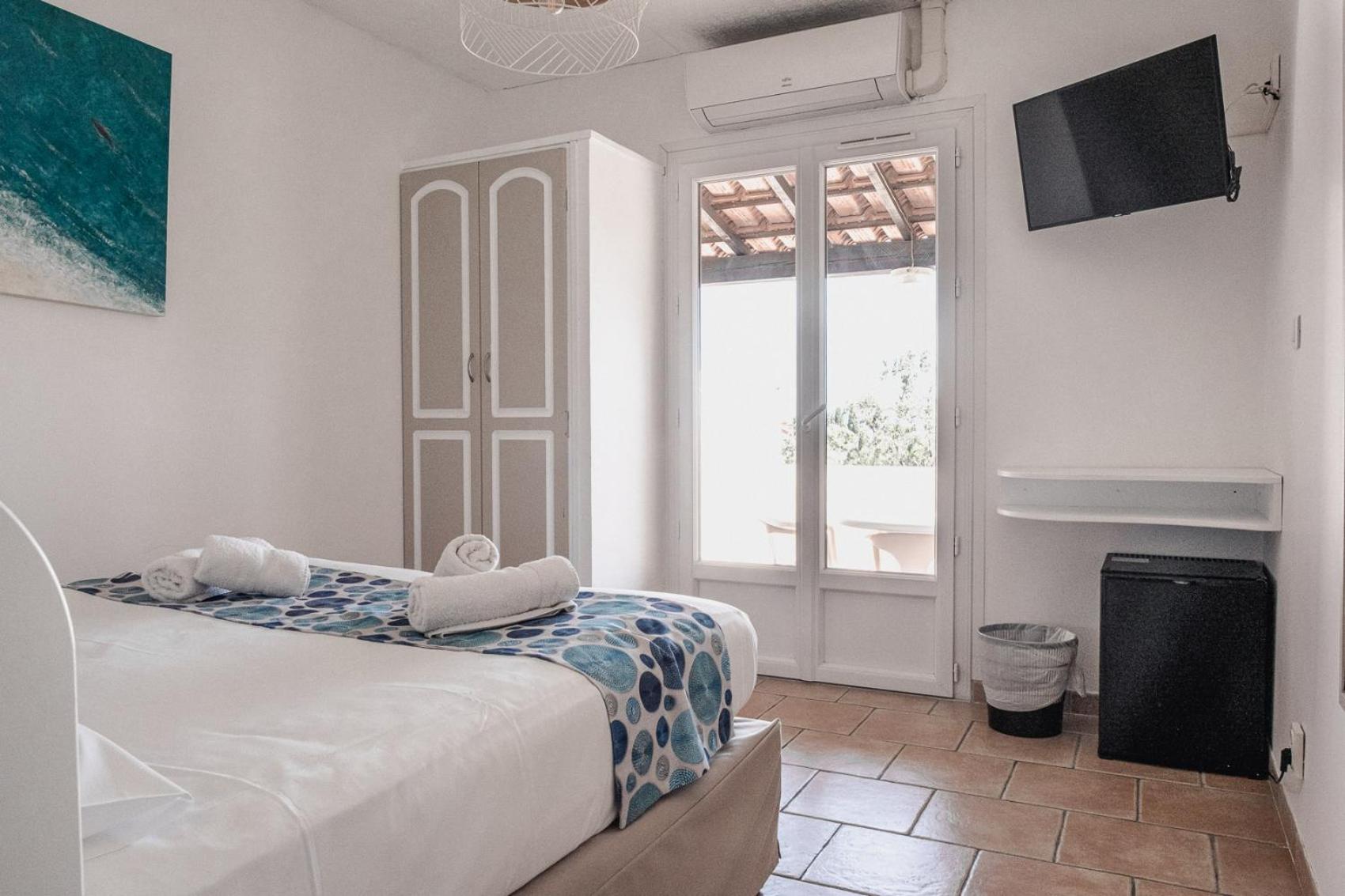 Hotel Beau Site Le Lavandou Room photo