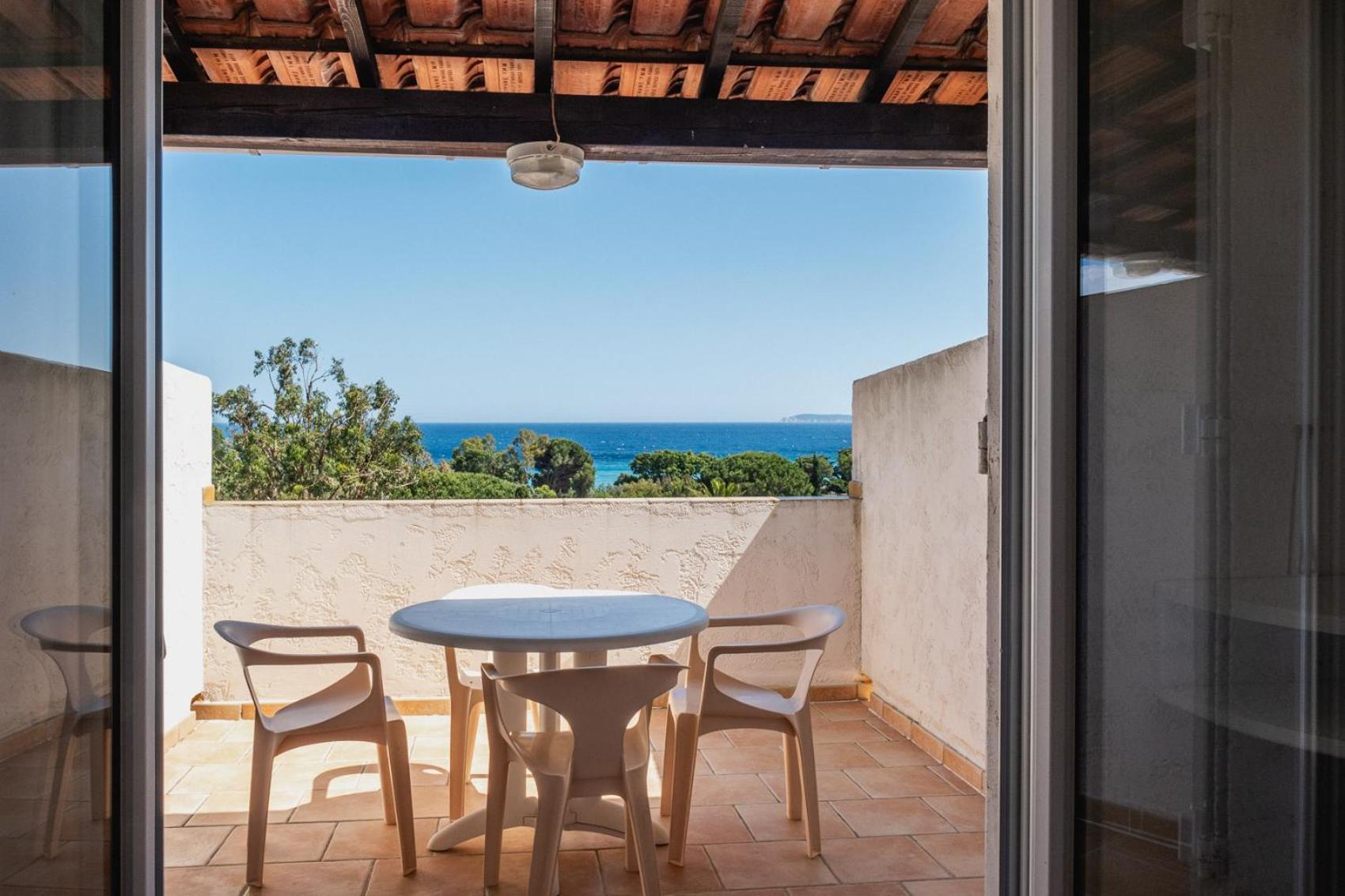 Hotel Beau Site Le Lavandou Room photo