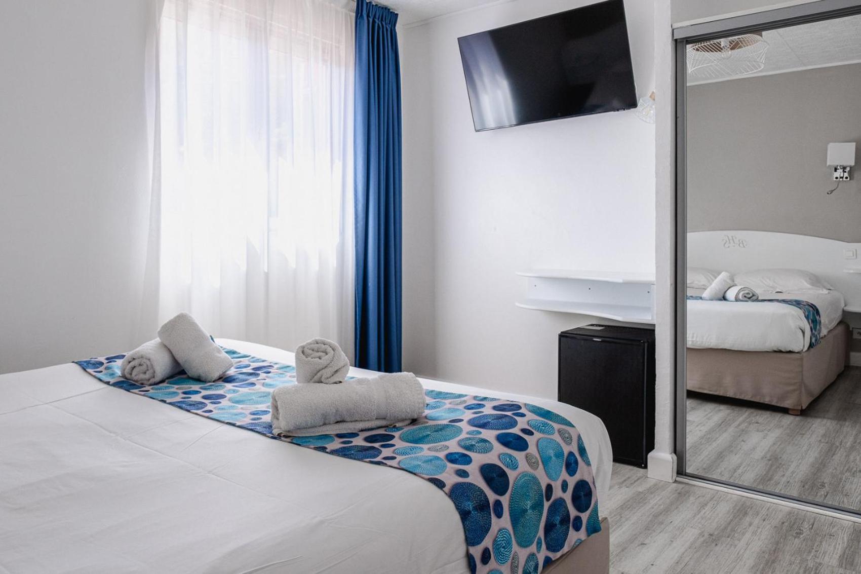 Hotel Beau Site Le Lavandou Room photo